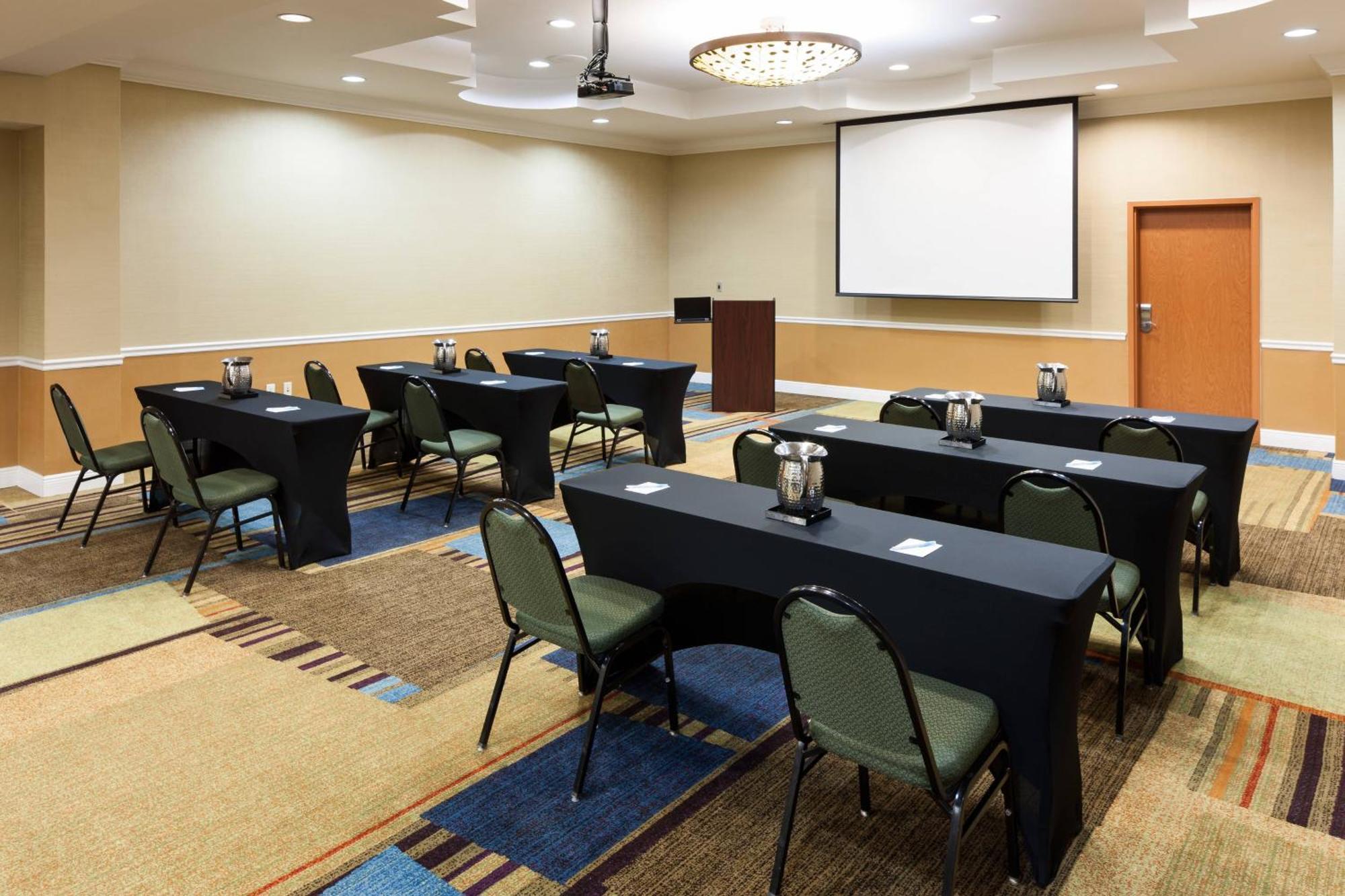 Fairfield Inn & Suites Jacksonville Butler Boulevard Exteriér fotografie