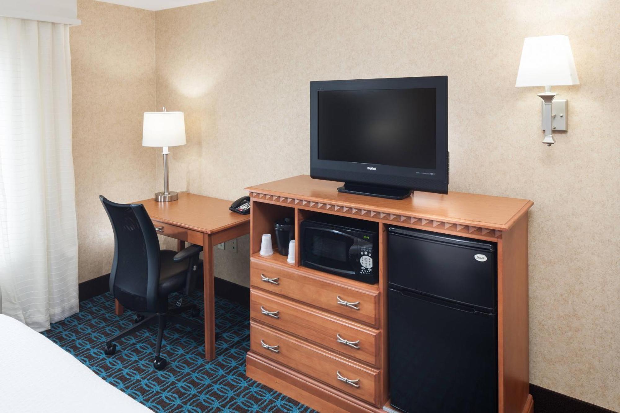Fairfield Inn & Suites Jacksonville Butler Boulevard Exteriér fotografie